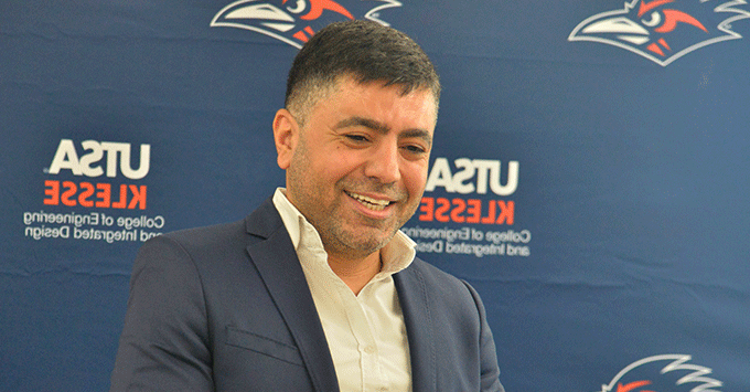  Sabah Bayatli smiling